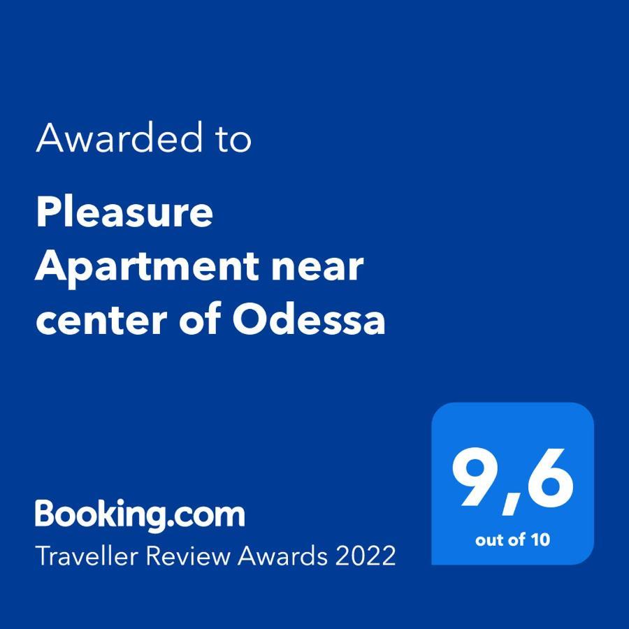 Pleasure Apartment Near Center Of Odessa Buitenkant foto